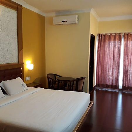 Akshaya Palace Inn Майсур Экстерьер фото